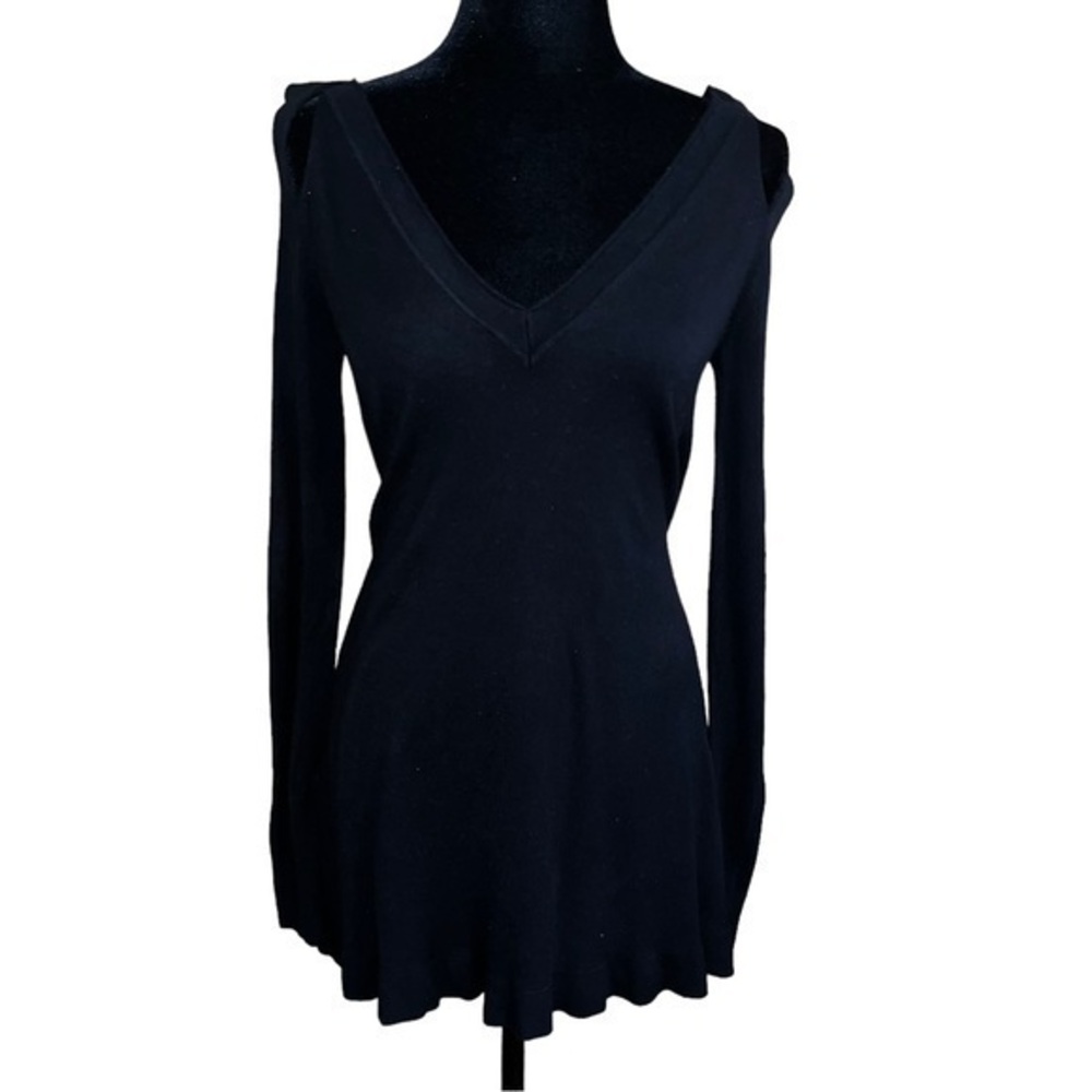 Chelsea & Violet- Black Long Sleeve Off Shoulders Sweater Pullover Size Small